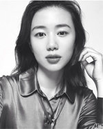 Yue Jiang写真